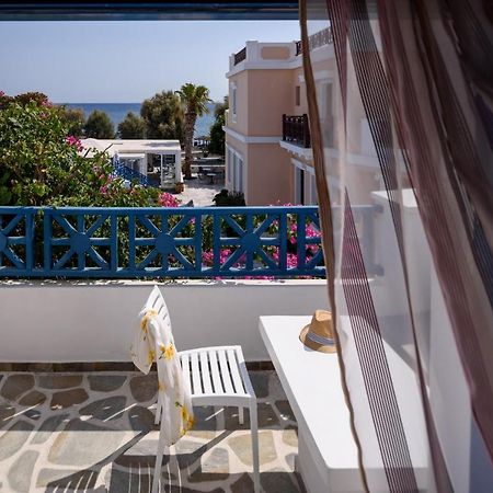 Veggera Beach Hotel 페리사 외부 사진
