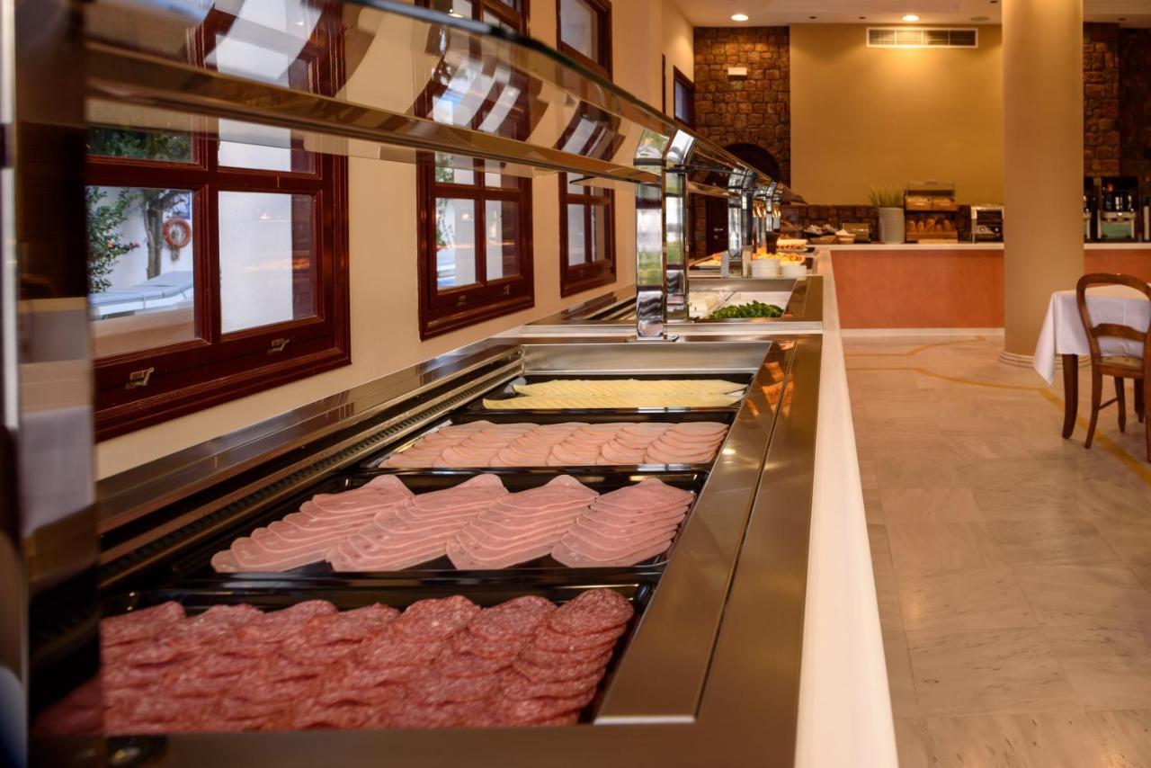 Veggera Beach Hotel 페리사 외부 사진